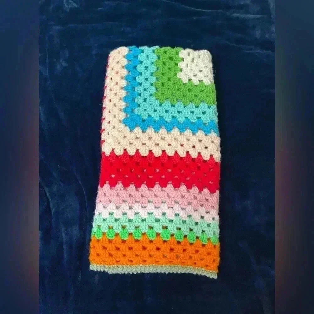 Beautiful Hand Made Small Crochet Afgan Throw Blanket Multicolored Color 40X40 - Picture 5 of 12